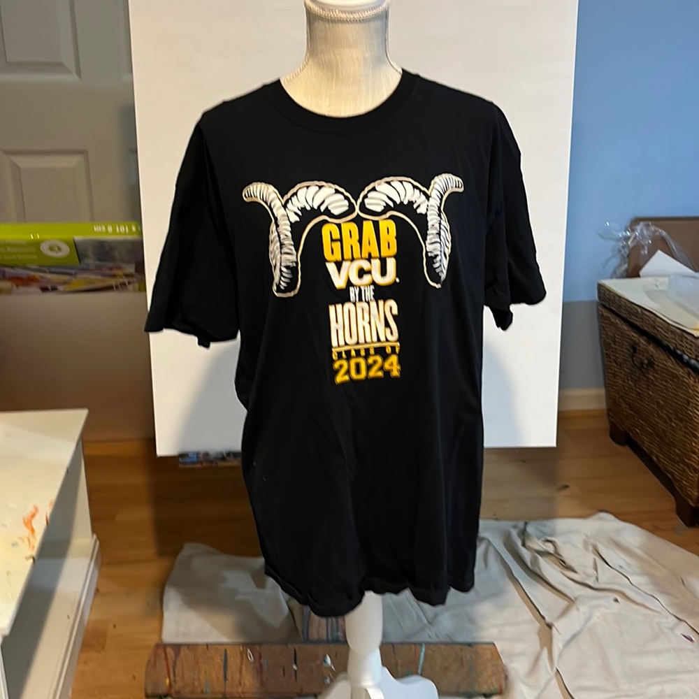 Port and Company VCU 2024 Graphic Tee